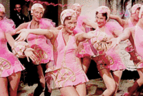 一群老妇人跳艳舞GIF图片