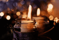 玻璃瓶里的蜡烛唯美图片