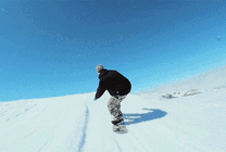 滑雪运动员滑雪转圈gif图片