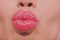 粉红色的嘴唇印GIF图片