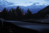 开车过马路看夜景gif图片