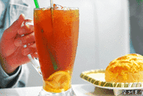 美味的果汁和汉堡GIF图片