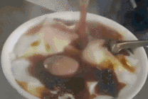 美味的两掺豆腐脑GIF图片