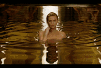法国女孩澡堂洗澡诱惑GIF图片