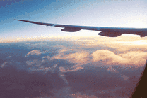 从飞机上看蓝天白云GIF图片
