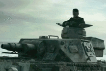 坦克兵嘹望GIF图片