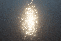 阳光照耀在水面GIF图片