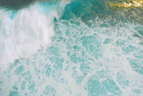 翻涌的大海GIF图片