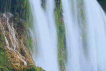 秀丽唯美高山大瀑布GIF图片