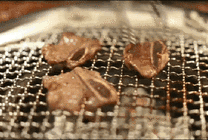 香喷喷的烤肉GIF图片
