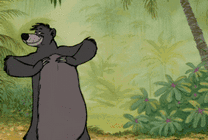 卡通大灰熊在树林里愉快的跳舞gif图片