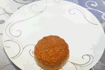 一盘中秋月饼动态图片