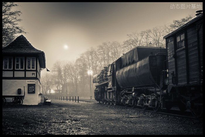 图片描述：火车，列车,尺寸：1280X858px 
